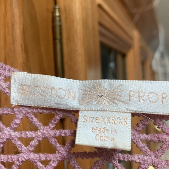 Crochet wrap, ombré colors - Picture 3 of 4